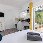 Flatzy - Charming Garden Annexe In Aigburth With Kitchenette
