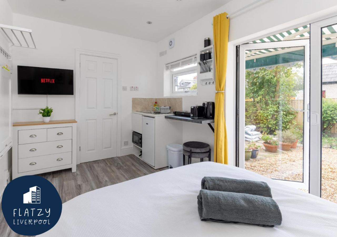 Apartment Flatzy - Charming Garden Annexe In Aigburth With Kitchenette Liverpool