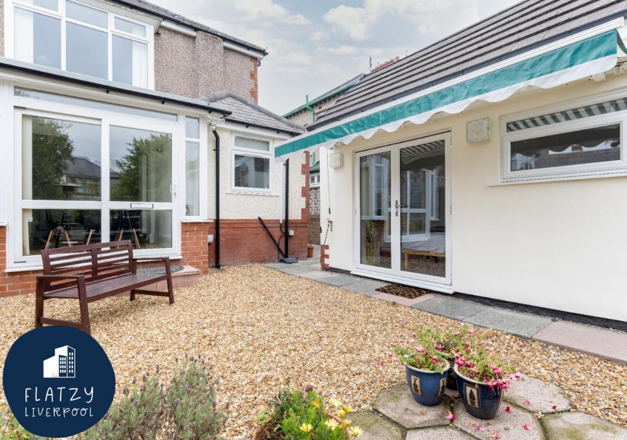 Flatzy - Charming Garden Annexe In Aigburth With Kitchenette Apartment *